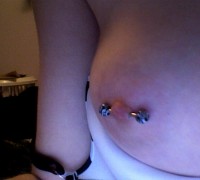 Amateur Tetona Mostrando Su Piercing (22)