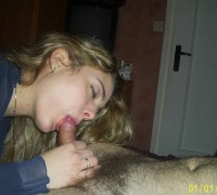 Rubia Preciosa Cogiendo Por El Culo (15)