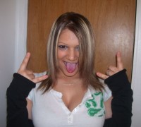 Rubia Rockera Bien Tetona (13)