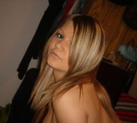 Rubia Rockera Bien Tetona (27)