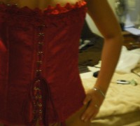Ama De Casa Con Piercing En Las Tetas (32)