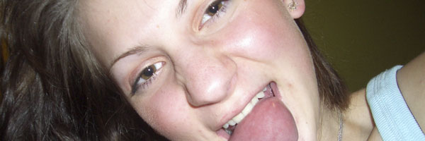 Cara de Inocente Y Experta Mamando