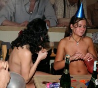 Fiesta De Chicas Desnudas (55)