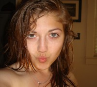 Hermosa Chica Dandose Placer Y Mamando (11)