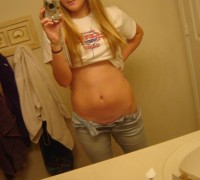 Mostrando Las Tetas Frente Al Espejo (18)