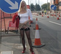 Rubia Con Aros Gigantes En La Vagina (32)