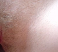Rubia Natural Con Los Pelos Del Cono Amarillo (5)