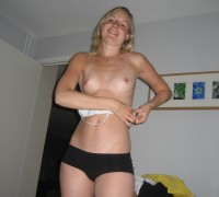Tierna Lolita Rubia Cogiendo (78)