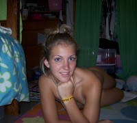 Rubia Divina Con Culo Gigante (16)