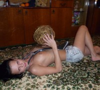 Teen Duchandose Antes De Follar (62)