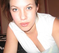 Belleza Probando Su Guardarropa (28)