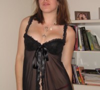 Belleza Probando Su Guardarropa (72)