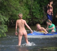 Campamento Nudista (5)