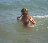 Jovencita Nudista De Vacaciones (35)