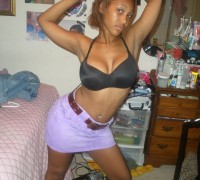 Morena Con Tetas Excitantes (11)