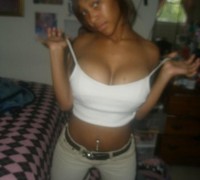 Morena Con Tetas Excitantes (9)