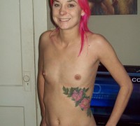 Rubia Con Cara De Yonki Pero Desnuda (158)