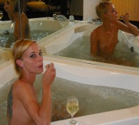 Rubia Con Cara De Yonki Pero Desnuda (51)