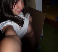 Trolita Enseñando Sus Tetas