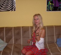 Colegiala Rusa Mostrando El Cono (26)