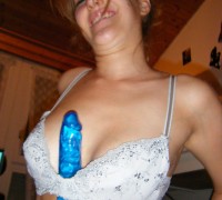 Rubia Hermosa Modelando Cogiendo Y Mamando (139)