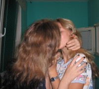 Dos Lolitas Besandose (10)