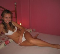 Dos Lolitas Besandose (18)