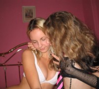 Dos Lolitas Besandose (97)