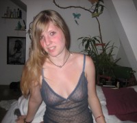 Preciosa Alemana Mostrando Sus Cositas (16)
