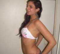 La Morocha Que Se Cree Modelo De Traje De Banos (3)