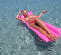 Alemana Preciosa Mostrando Tetas De Turista (20)