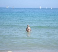 Bella Rubia Muestra Sus Tetas En La Playa (7)