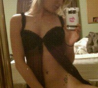 Rubia Caliente Buscando Con Quien Follar (11)