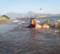 Preciosa Rubia De Topless En La Playa (11)