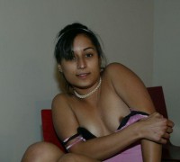 Peruana Mostrando La Concha (79)