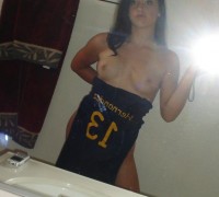 Hace Selfie Con Un Vibrador En La Concha (2)