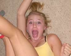 Jovencita rubia desnudita (4)