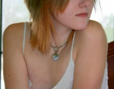 Linda geek desnuda (49)