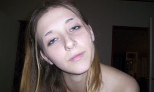 Preciosa jovencita bisexual