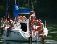 Velero nudista (102)