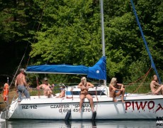 Velero nudista (108)