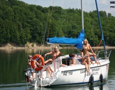 Velero nudista (122)
