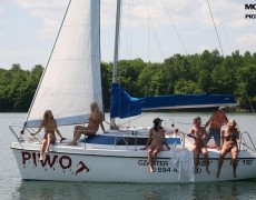 Velero nudista (30)