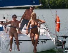 Velero nudista (40)