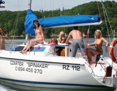 Velero nudista (5)