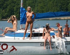 Velero nudista (67)