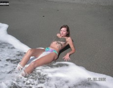 Jovencita nudista mostrando tetas (9)
